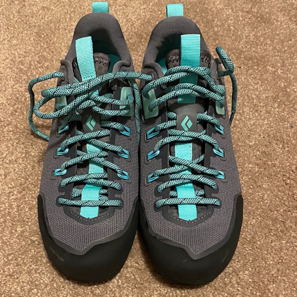 Black Diamond Women's Gray and Teal Athletic Shoes